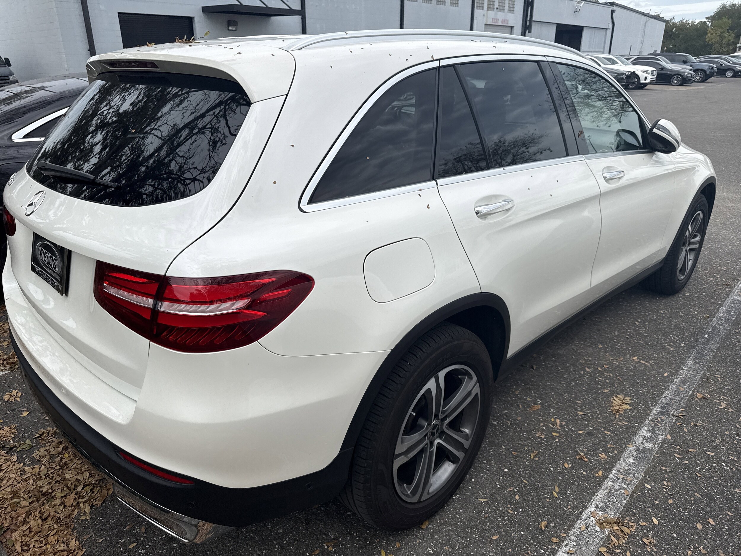 2019 Mercedes Benz GLC 300 photo 2