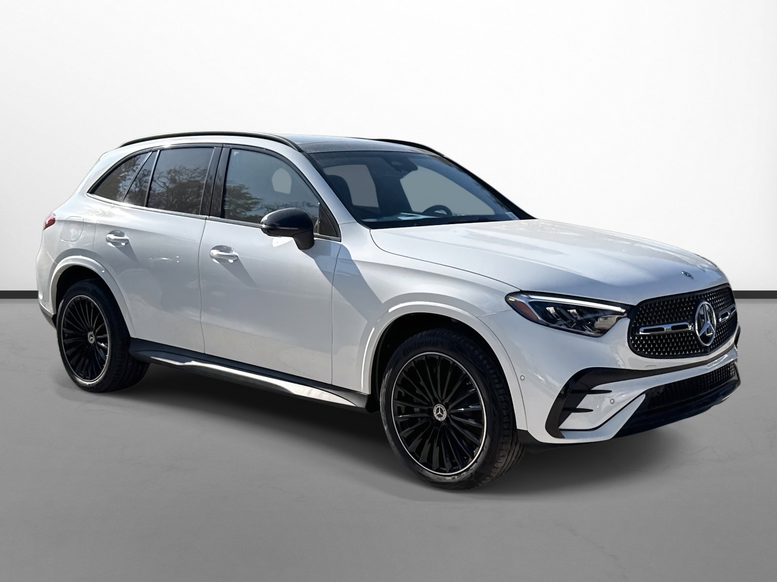 2026 Mercedes-Benz GLC Base's photo