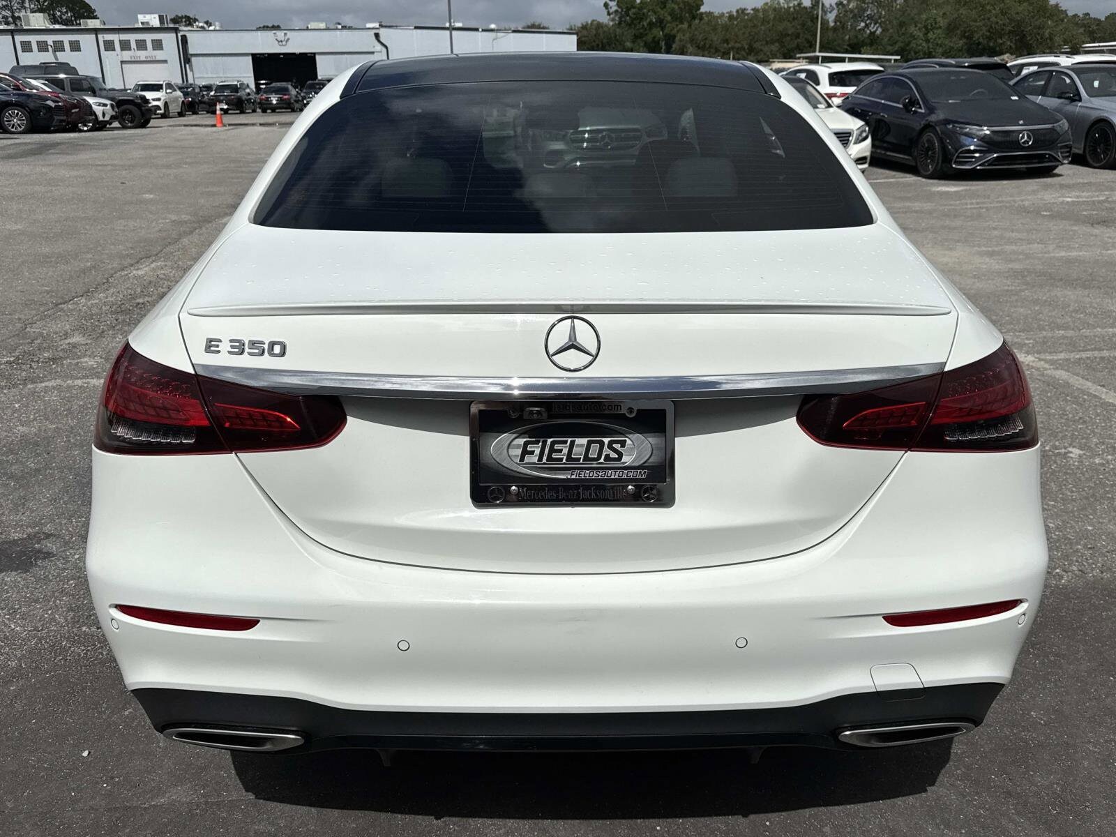 2021 Mercedes Benz E 350 photo 4