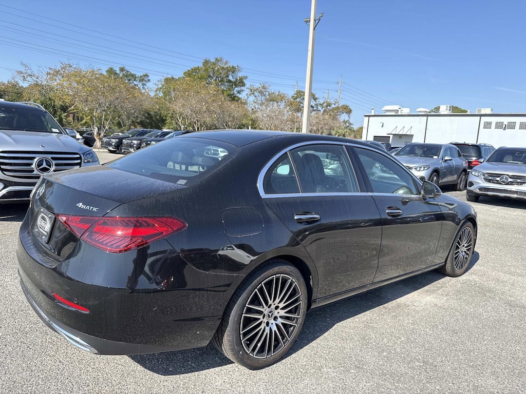 New 2025 Mercedes-Benz GLC 300 4MATIC SUV