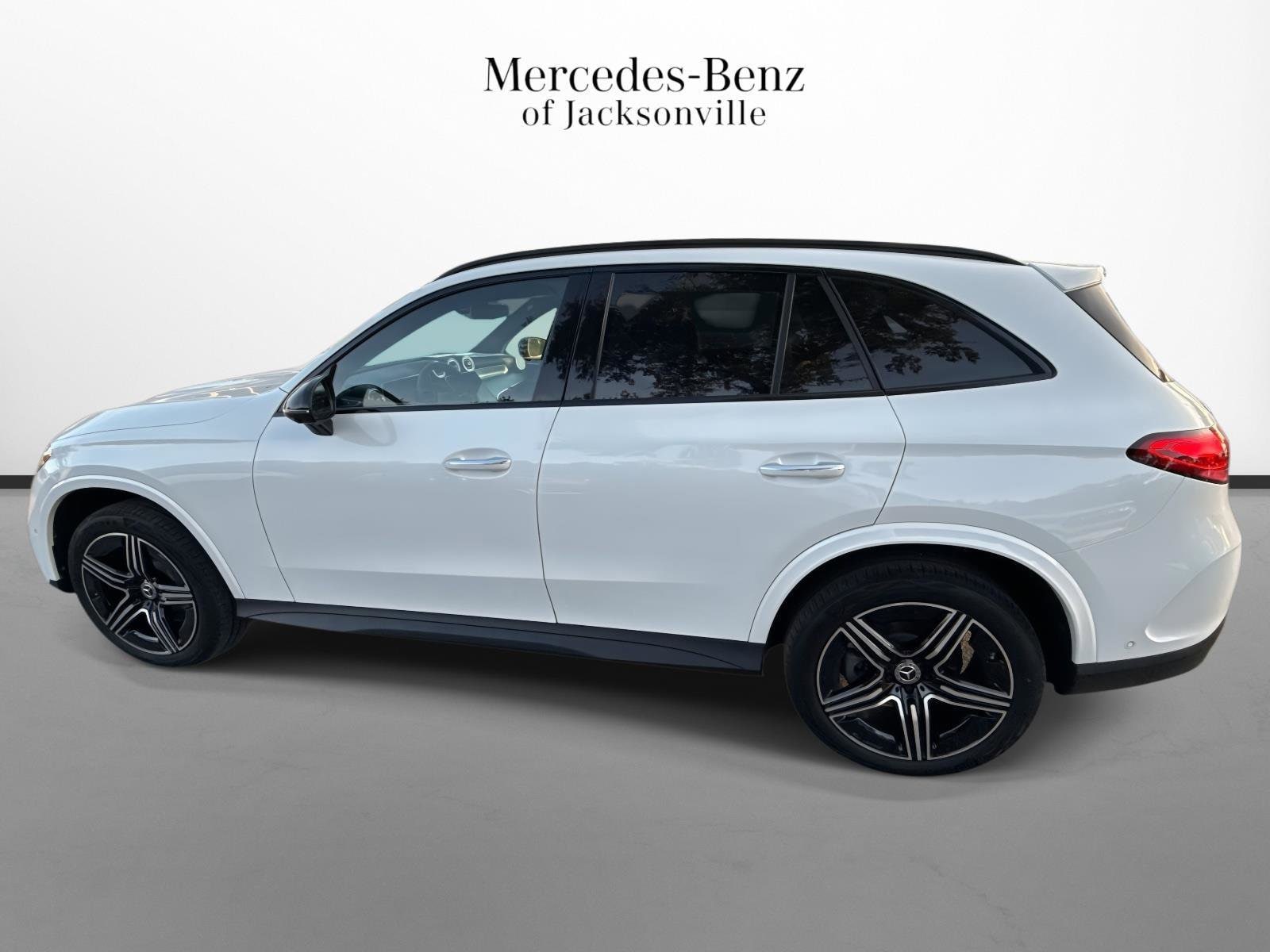 2026 Mercedes-Benz GLC Base - Photo 5