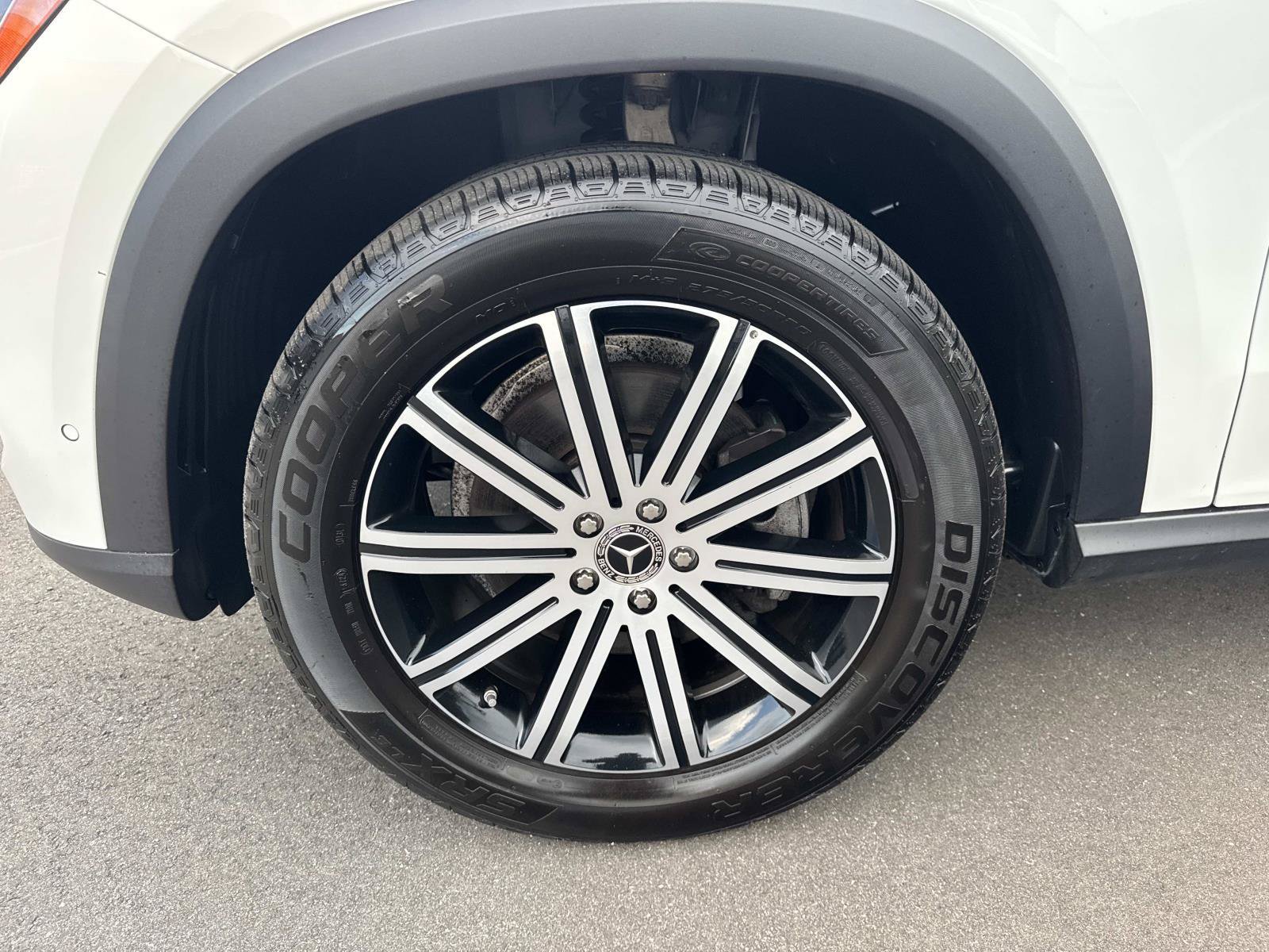 2025 Mercedes-Benz GLE 9