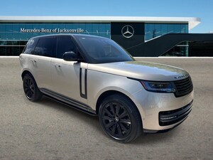 2025 Land Rover Range Rover P530 SE SUV