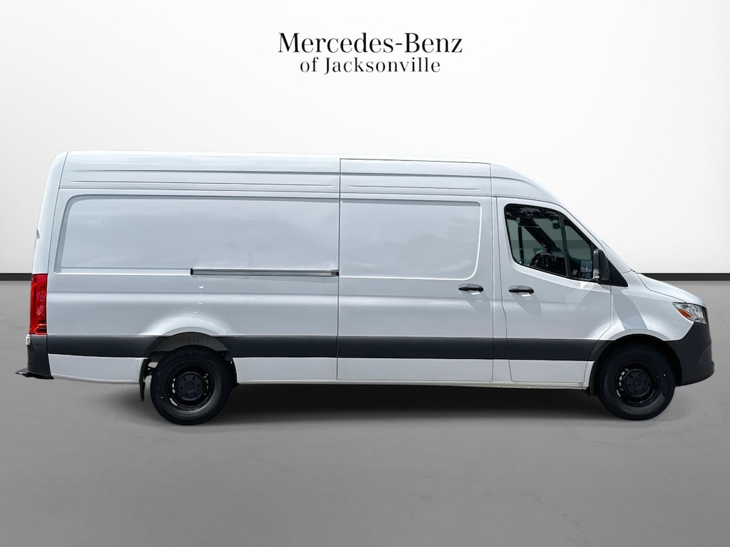 New 2026 Mercedes-Benz Sprinter 2500 High Roof 4-Cyl Diesel