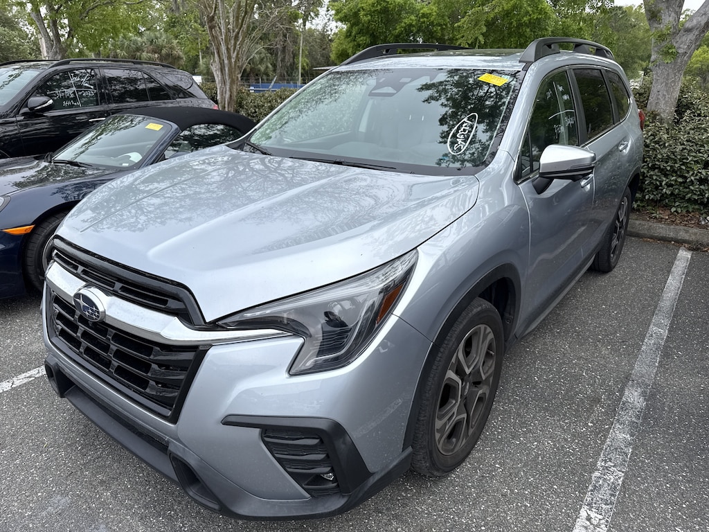 Used 2023 Subaru Ascent Limited 8-Passenger SUV