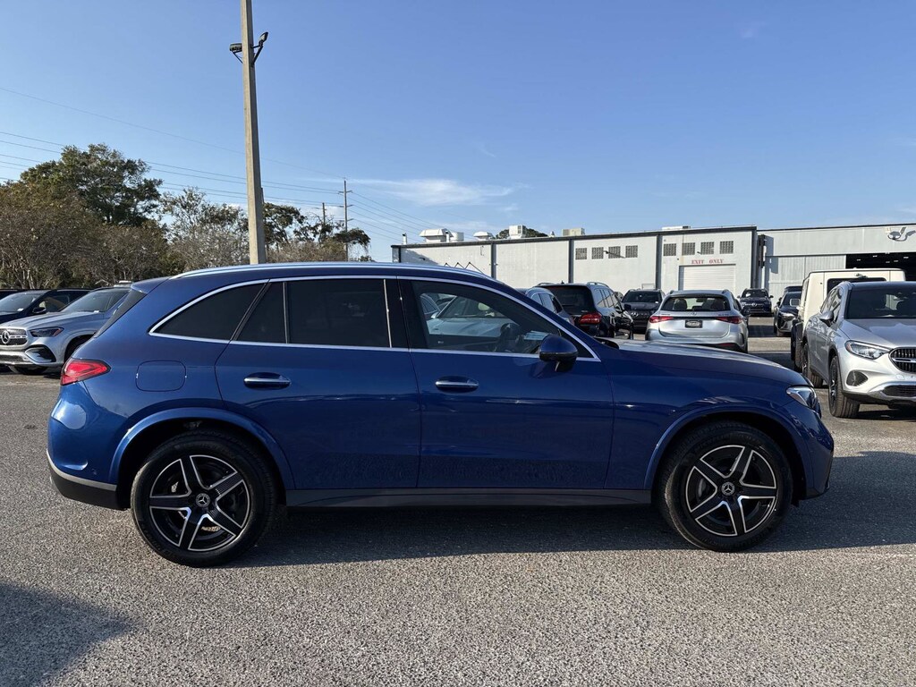 New 2026 Mercedes-Benz GLC 300 SUV