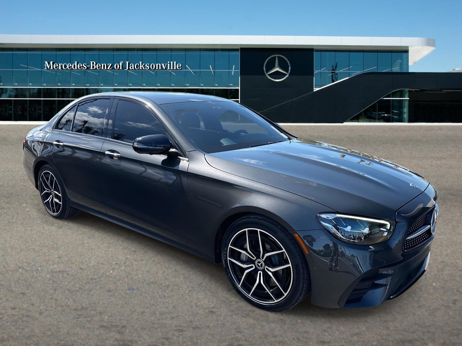 2022 Mercedes-Benz E-Class E350's photo