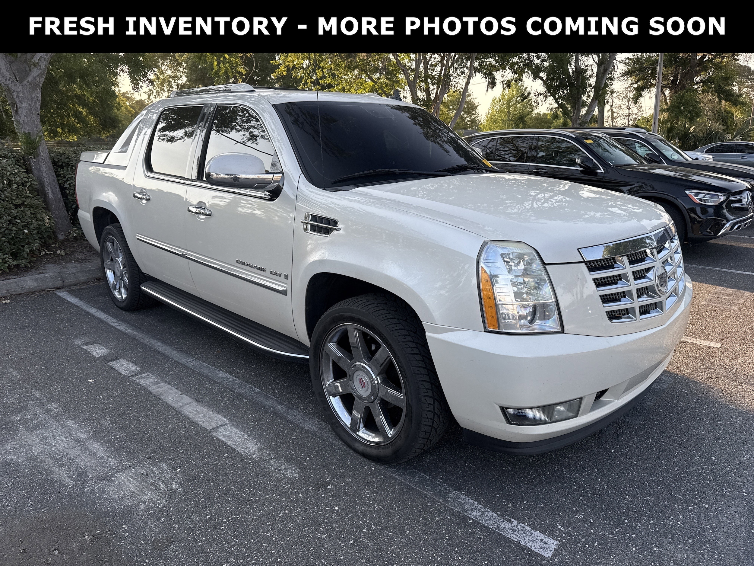 2009 Cadillac Escalade EXT Base