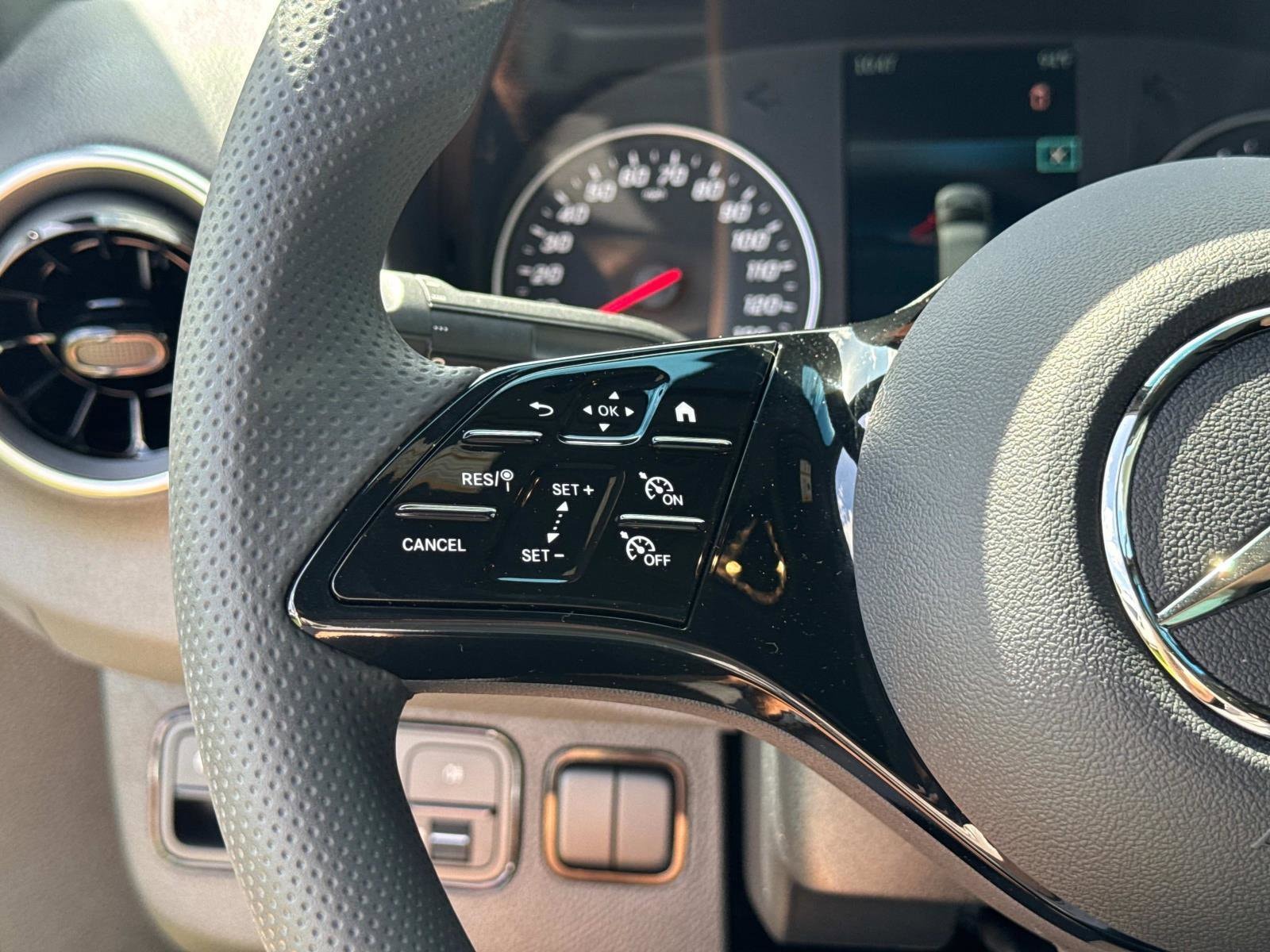 2025 Mercedes-Benz Sprinter Crew Van Base - Photo 25