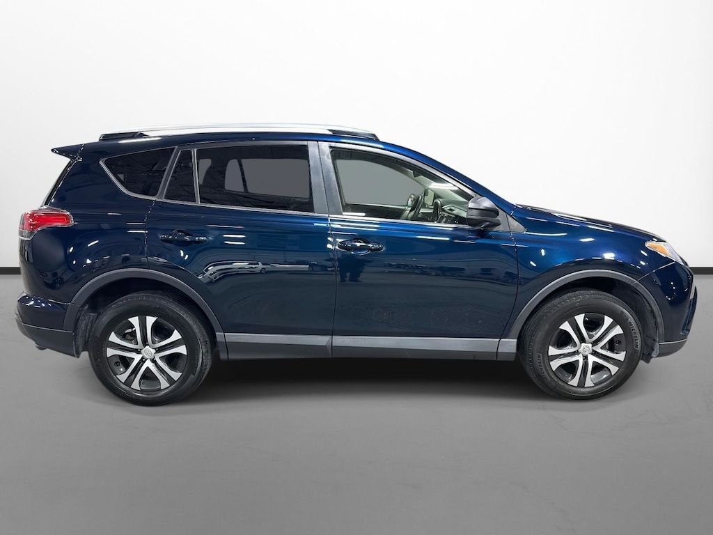 Used 2017 Toyota RAV4 LE SUV