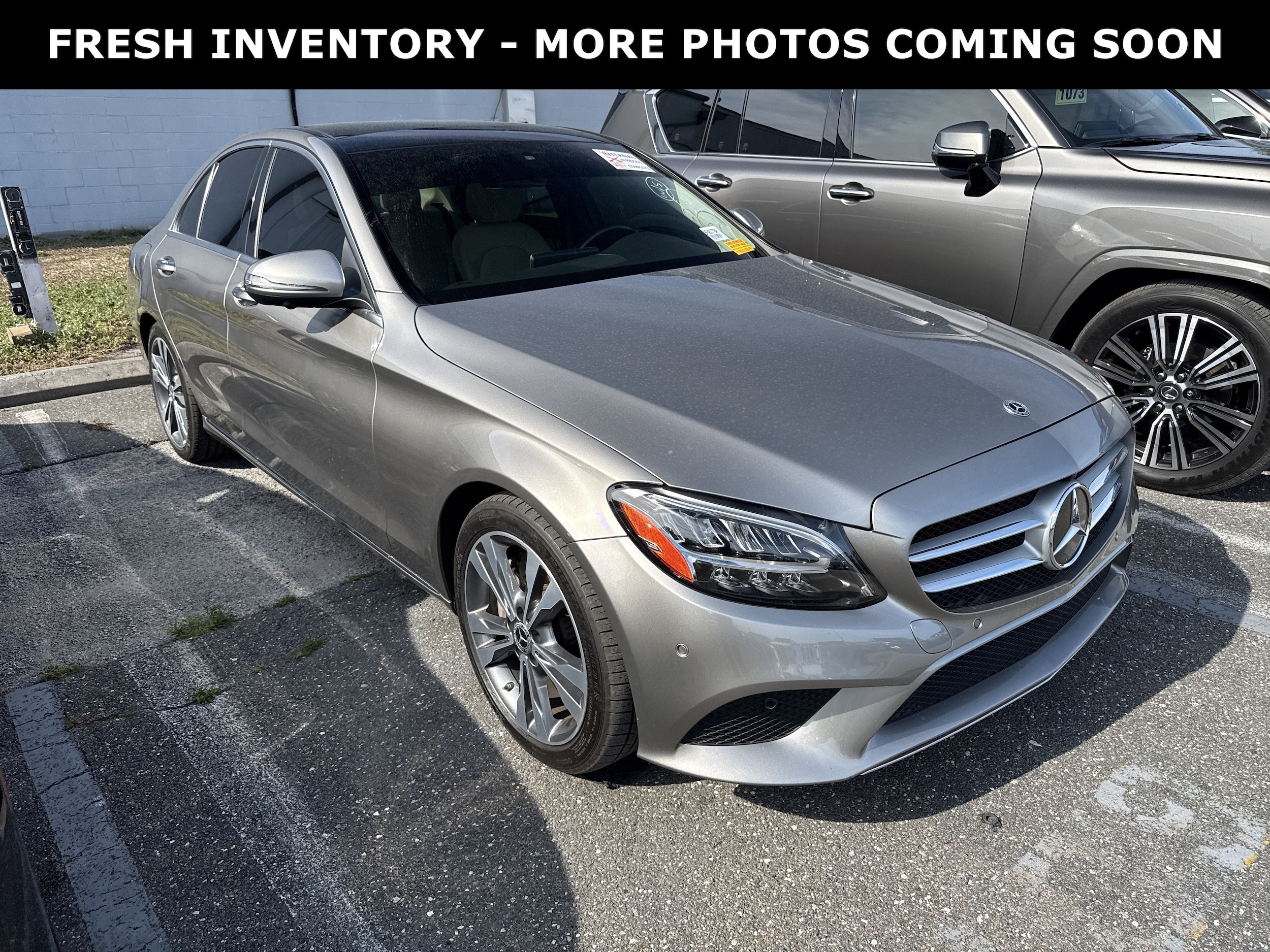 2021 Mercedes-Benz C-Class C300's photo