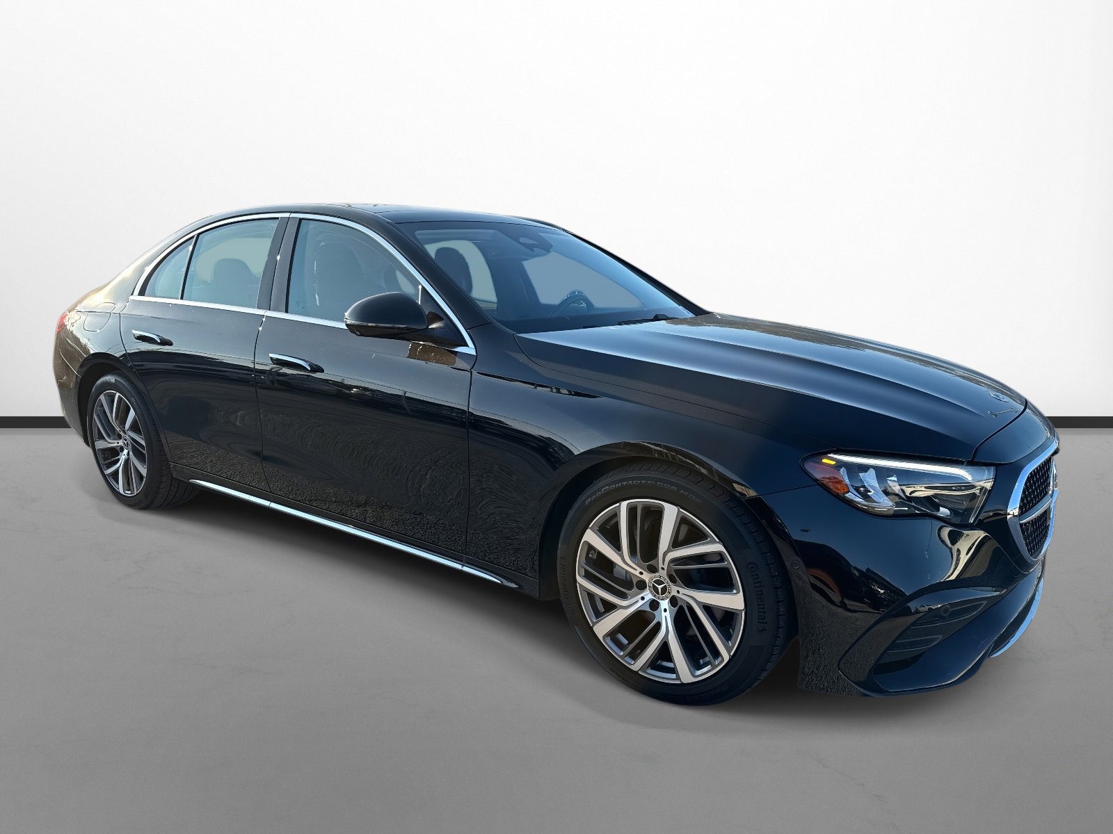 2025 Mercedes-Benz E-Class E350's photo