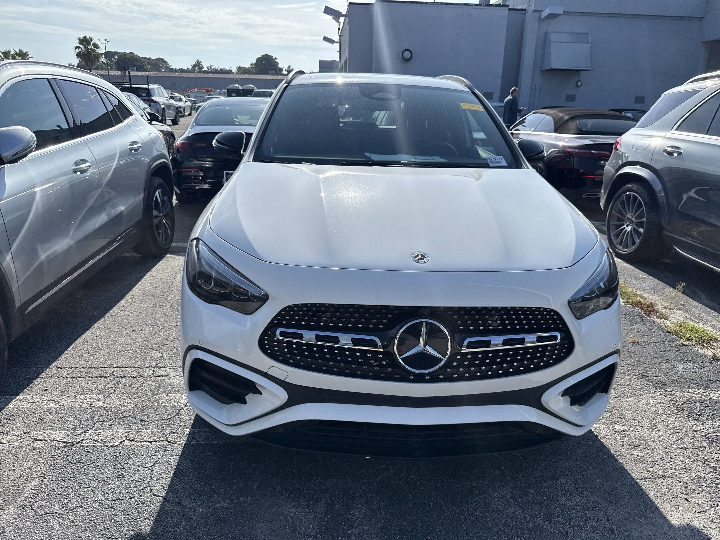 2025 Mercedes Benz GLA 250 photo 2