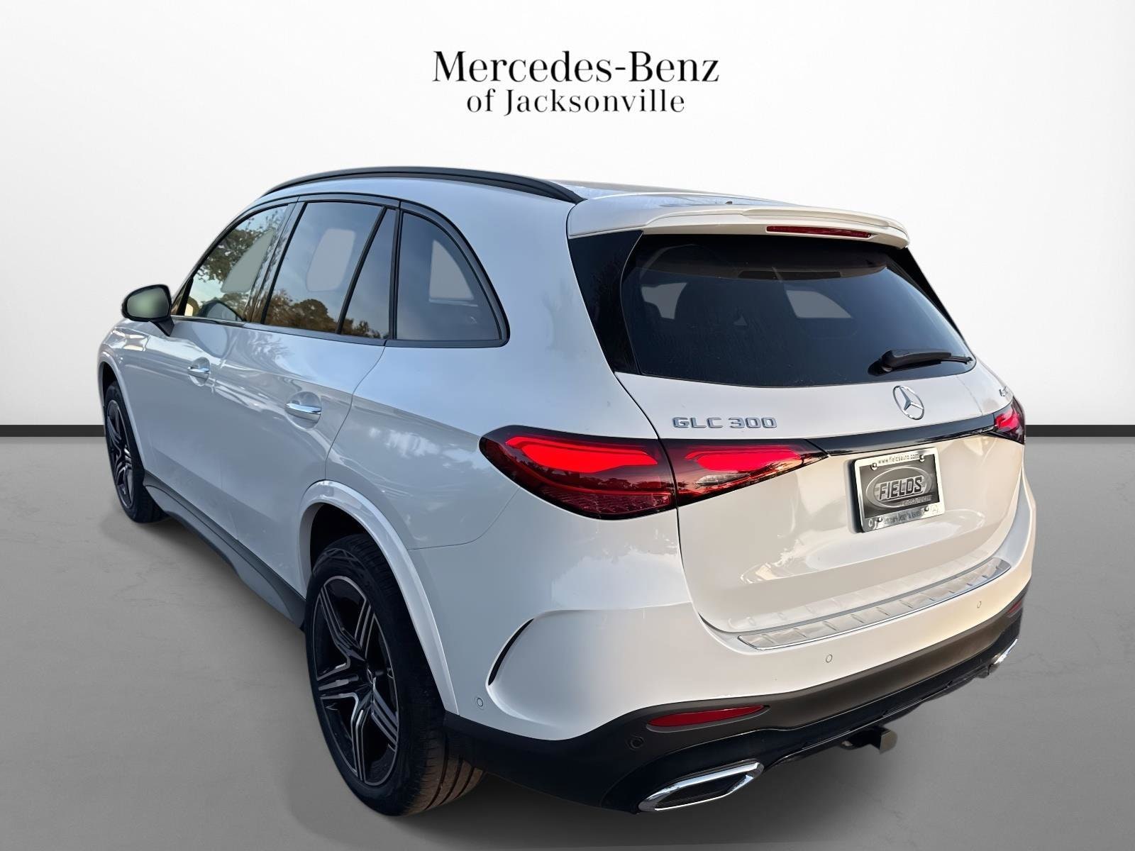 2026 Mercedes-Benz GLC Base - Photo 4