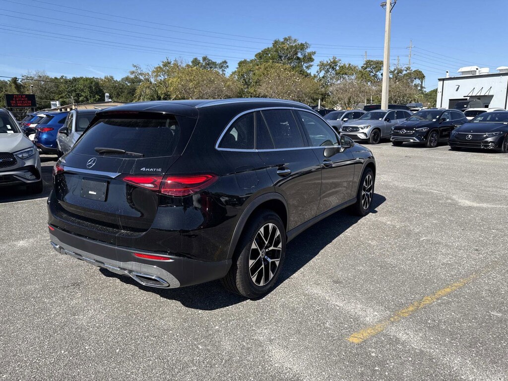 New 2025 Mercedes-Benz GLC 350e 4MATIC SUV