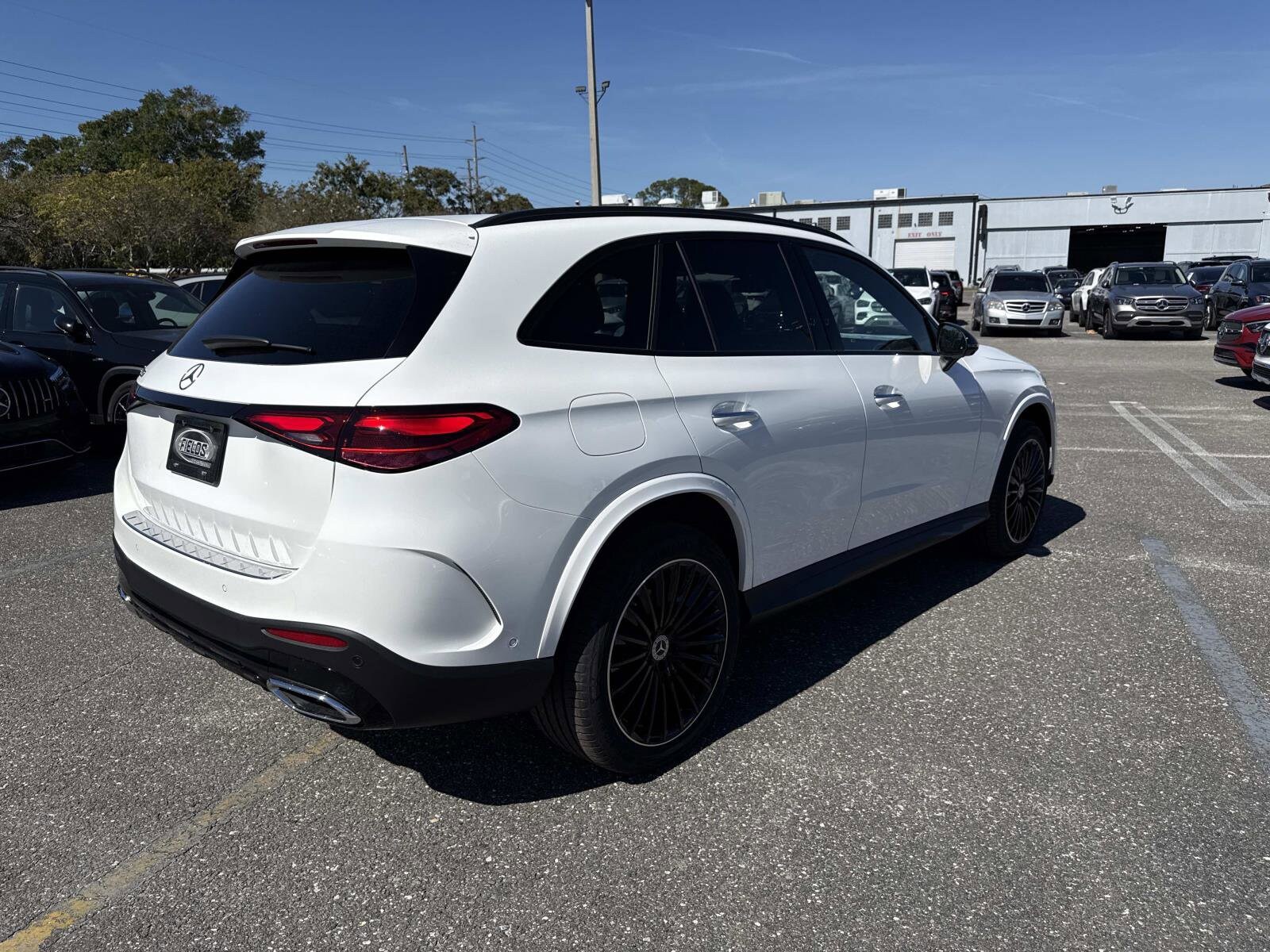 2026 Mercedes Benz GLC 300 photo 2
