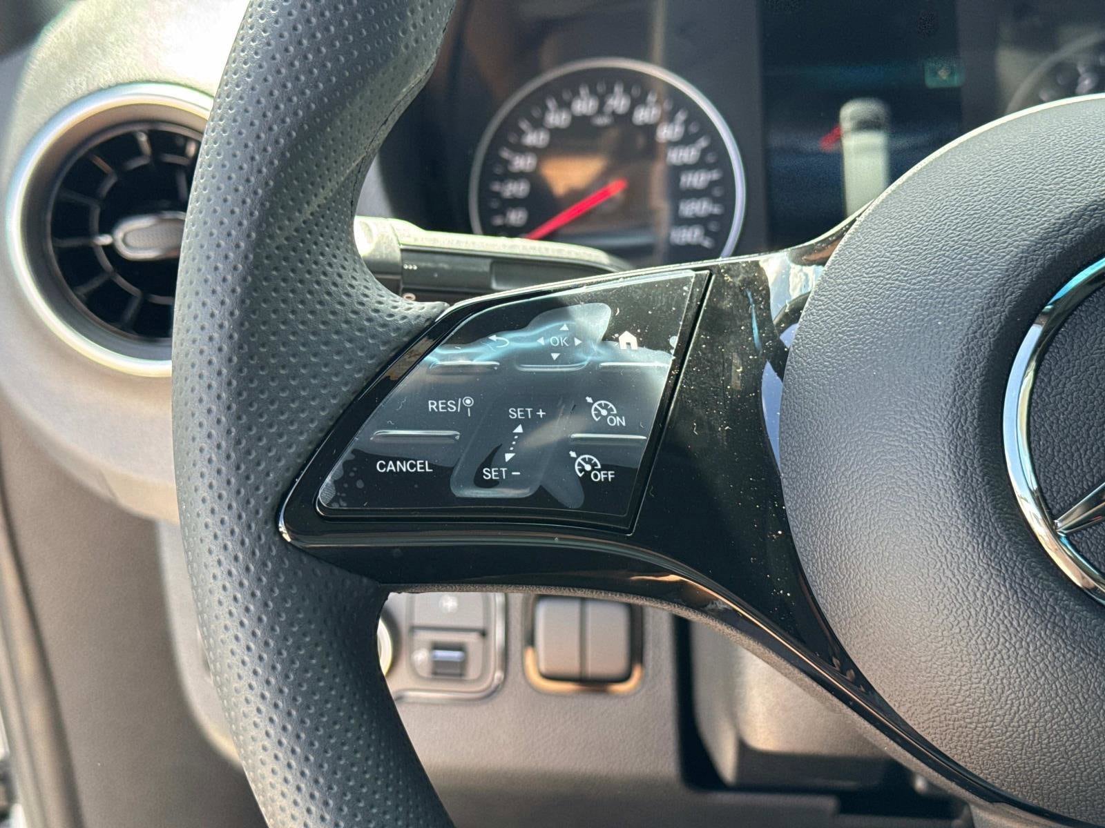 2025 Mercedes-Benz Sprinter Crew Van Base - Photo 25