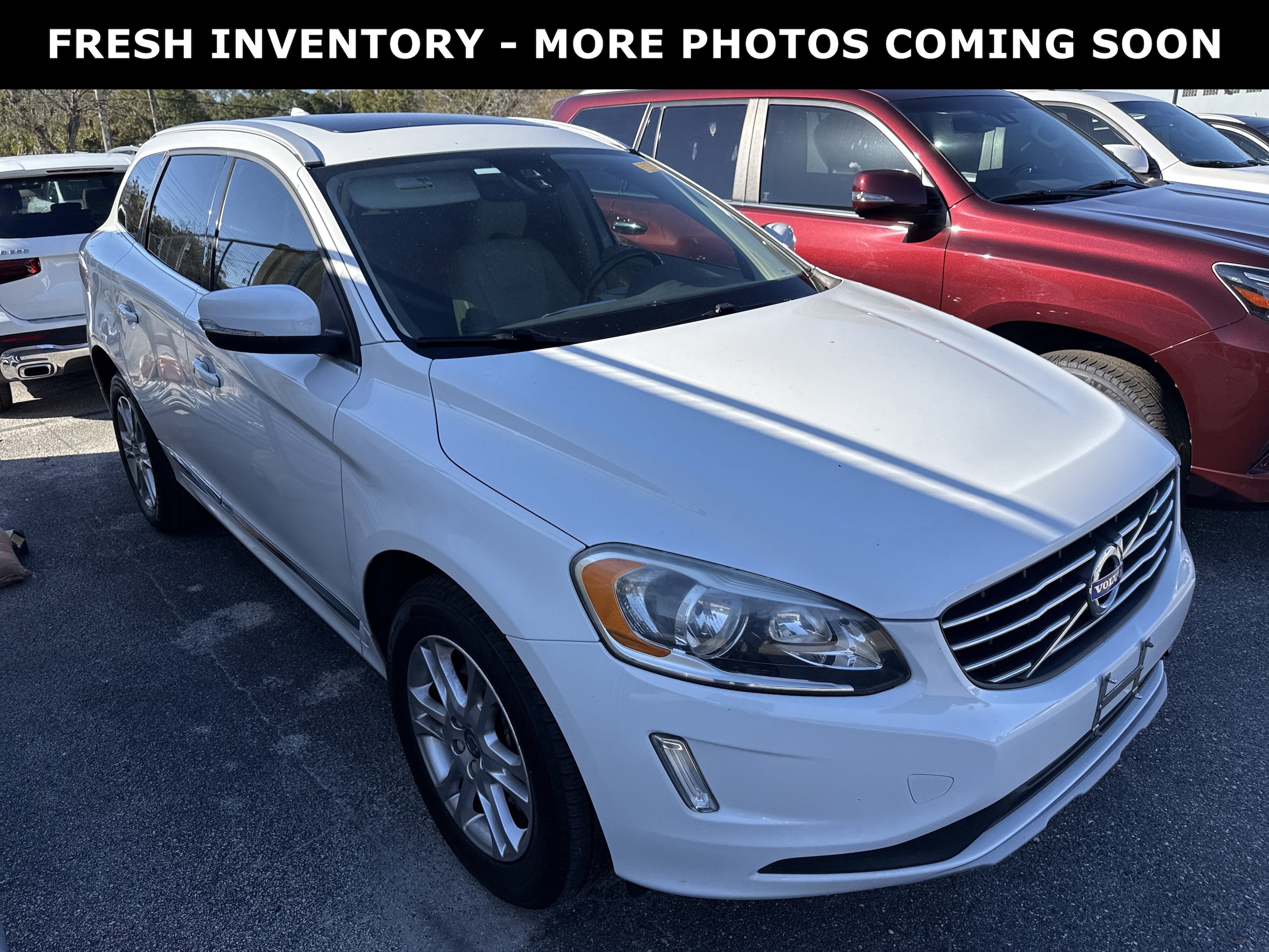 2016 Volvo XC60 Premier's photo