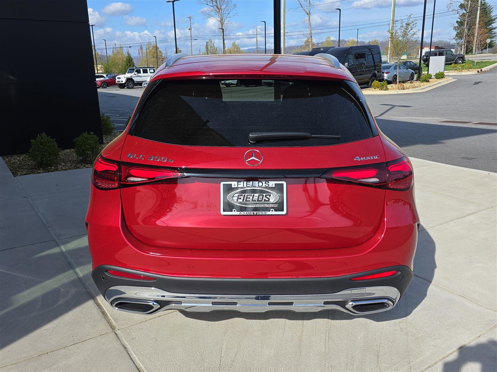 2025 Mercedes Benz GLC 350e 4MATIC photo 4