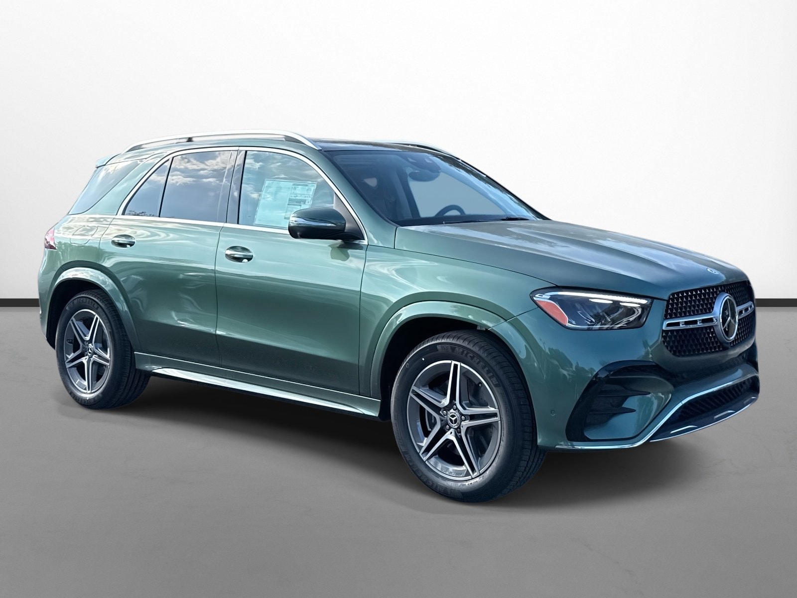 2026 Mercedes-Benz GLE GLE350's photo