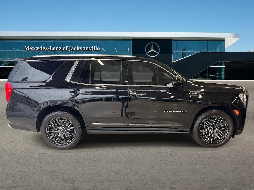 Used 2024 GMC Yukon Denali Ultimate SUV