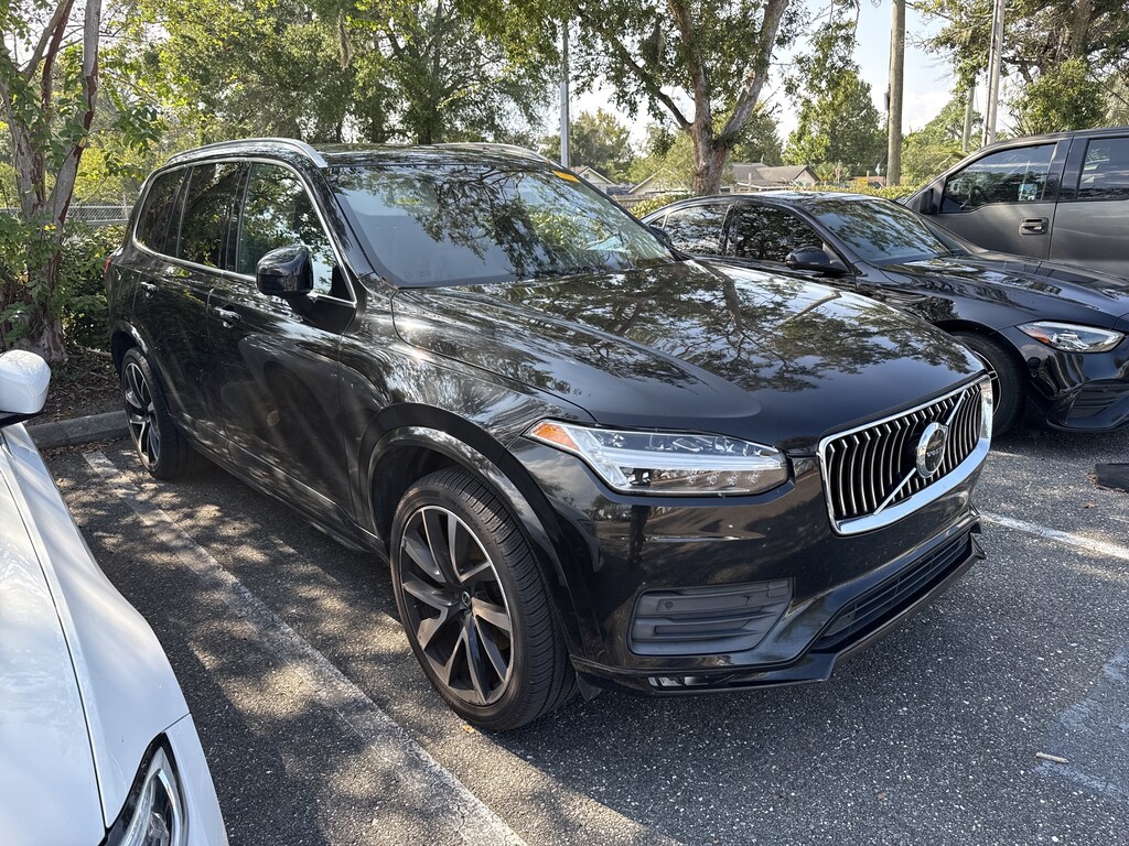 Used 2020 Volvo XC90 T6 Momentum 7 Passenger SUV