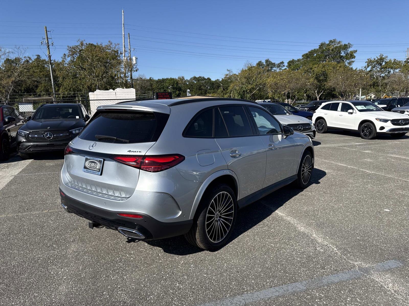 2026 Mercedes Benz GLC 300 4MATIC photo 3