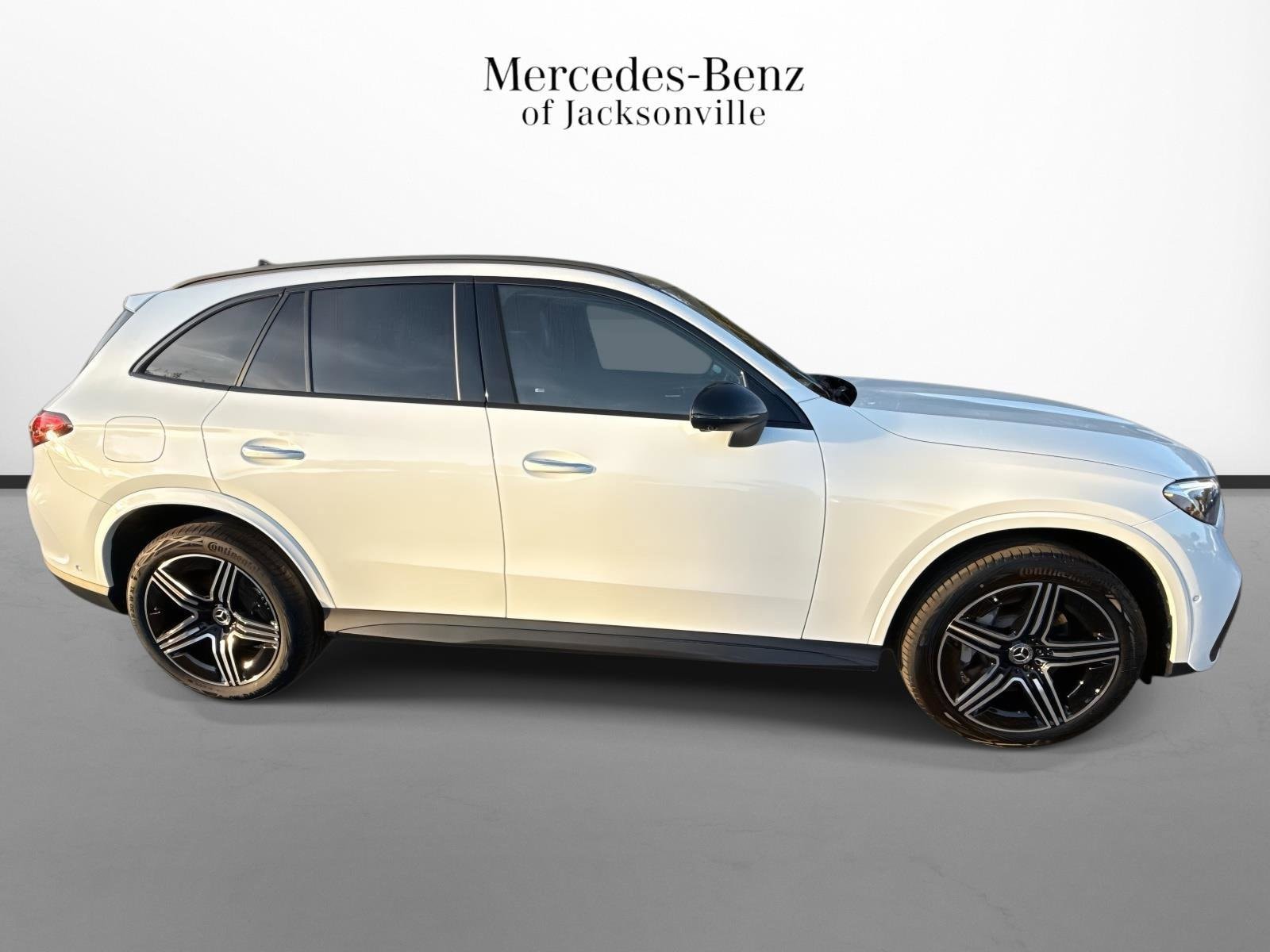 2026 Mercedes-Benz GLC Base - Photo 2