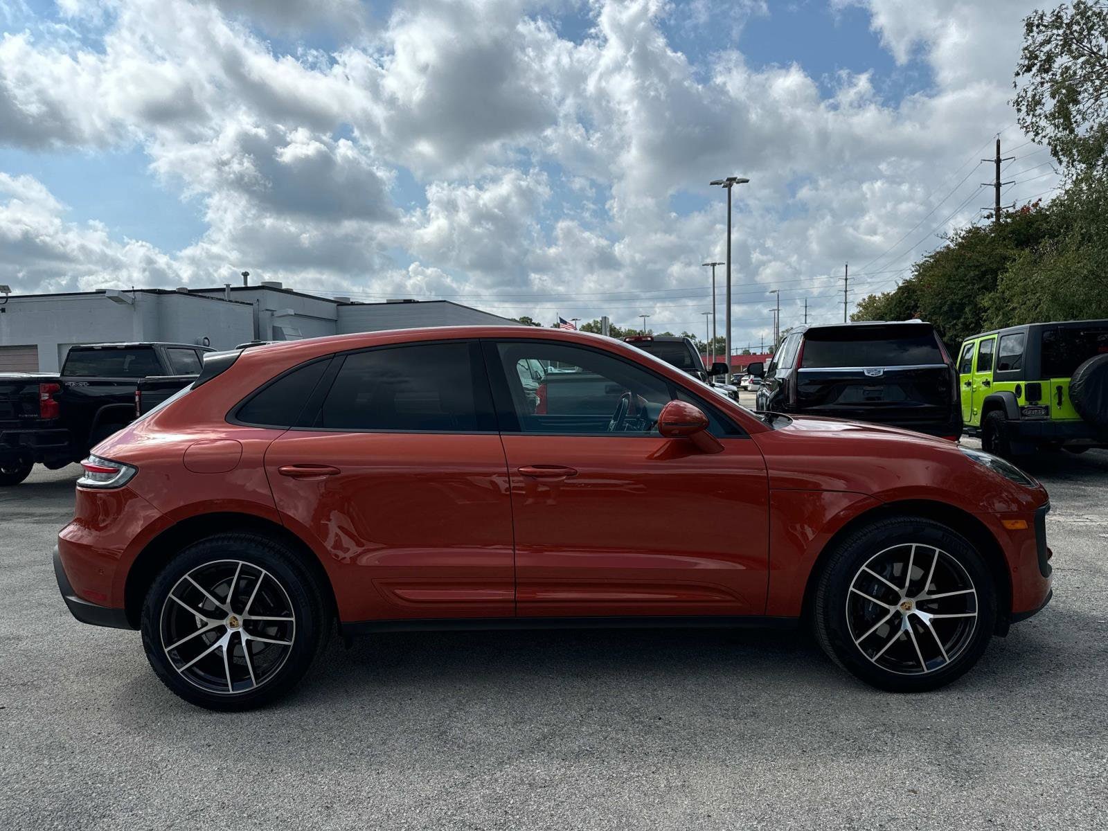 Used 2022 Porsche Macan Base with VIN WP1AA2A59NLB02571 for sale in Jacksonville, FL