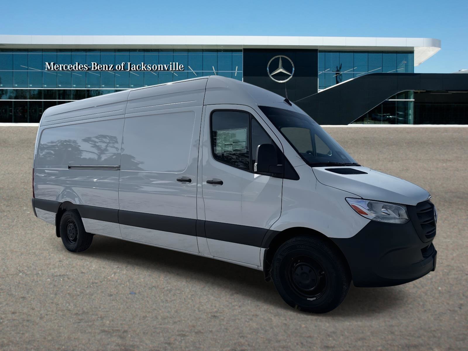 2026 Mercedes-Benz Sprinter 2500 170 WB HO High Roof's photo