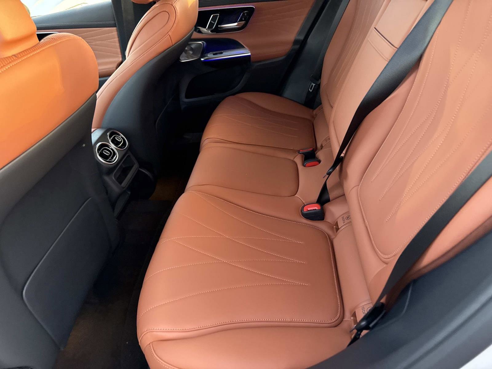 2026 Mercedes-Benz GLC Base - Photo 14