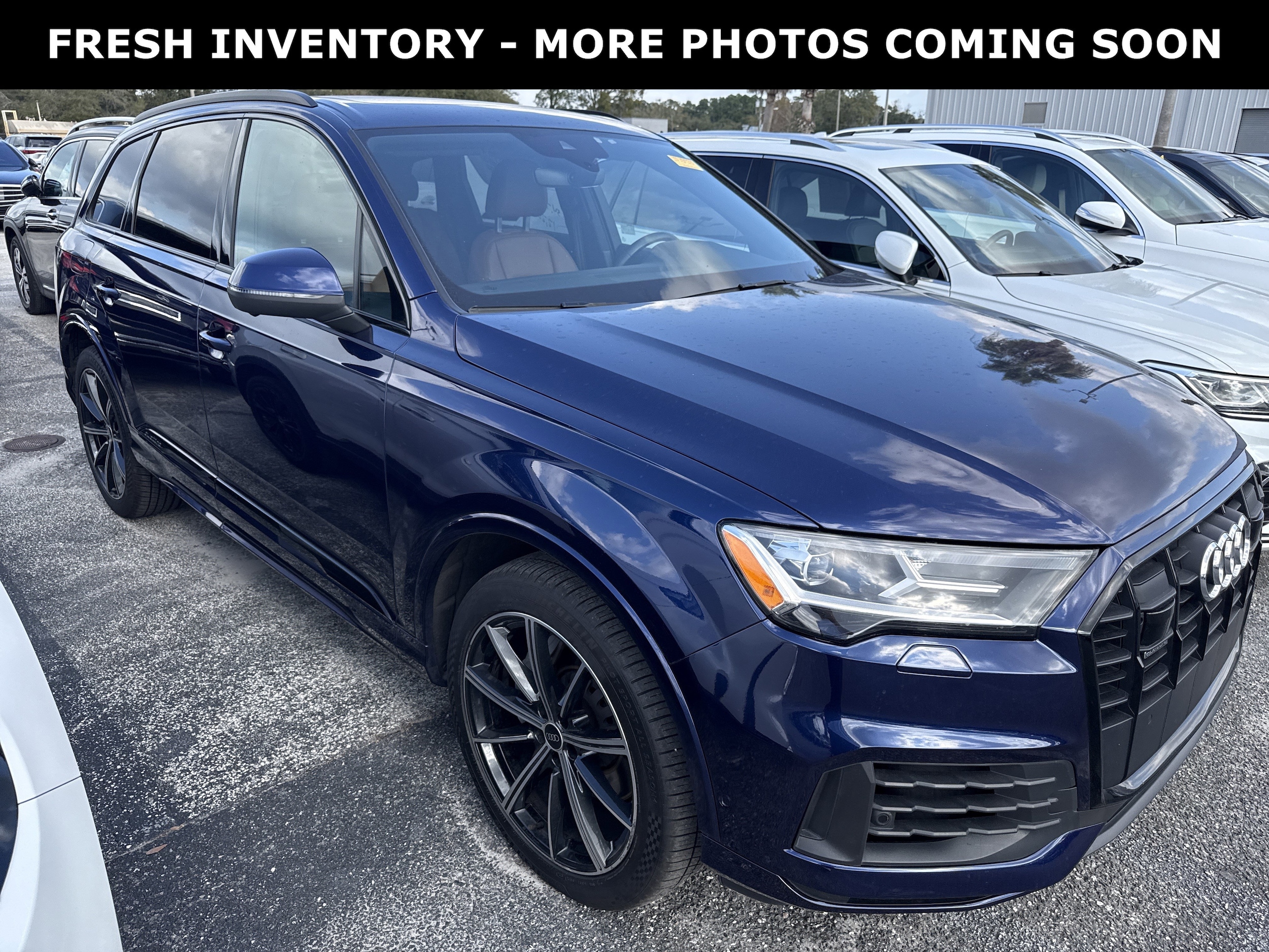 2021 Audi Q7 Premium Plus's photo