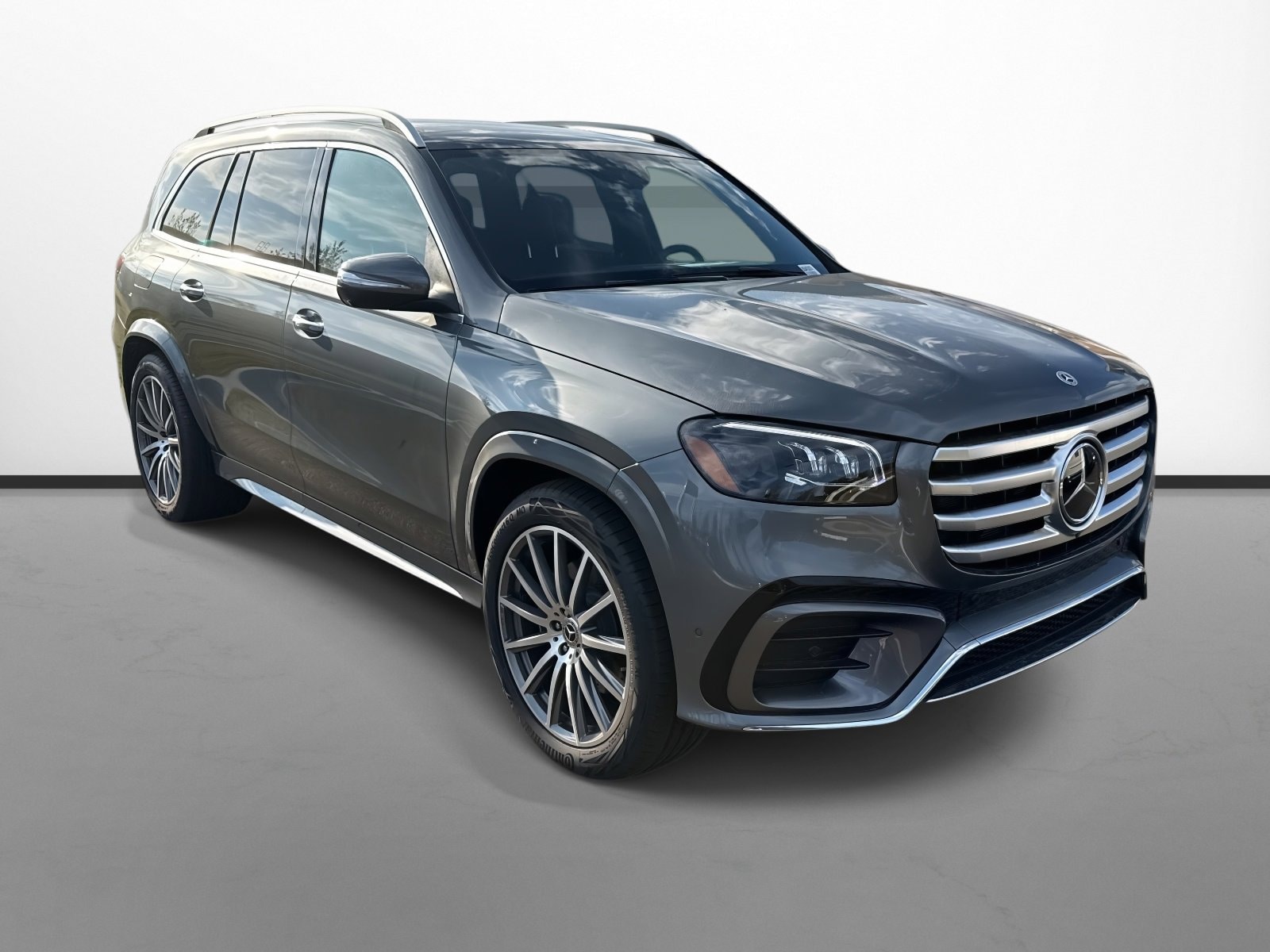 2025 Mercedes-Benz GLS Base's photo