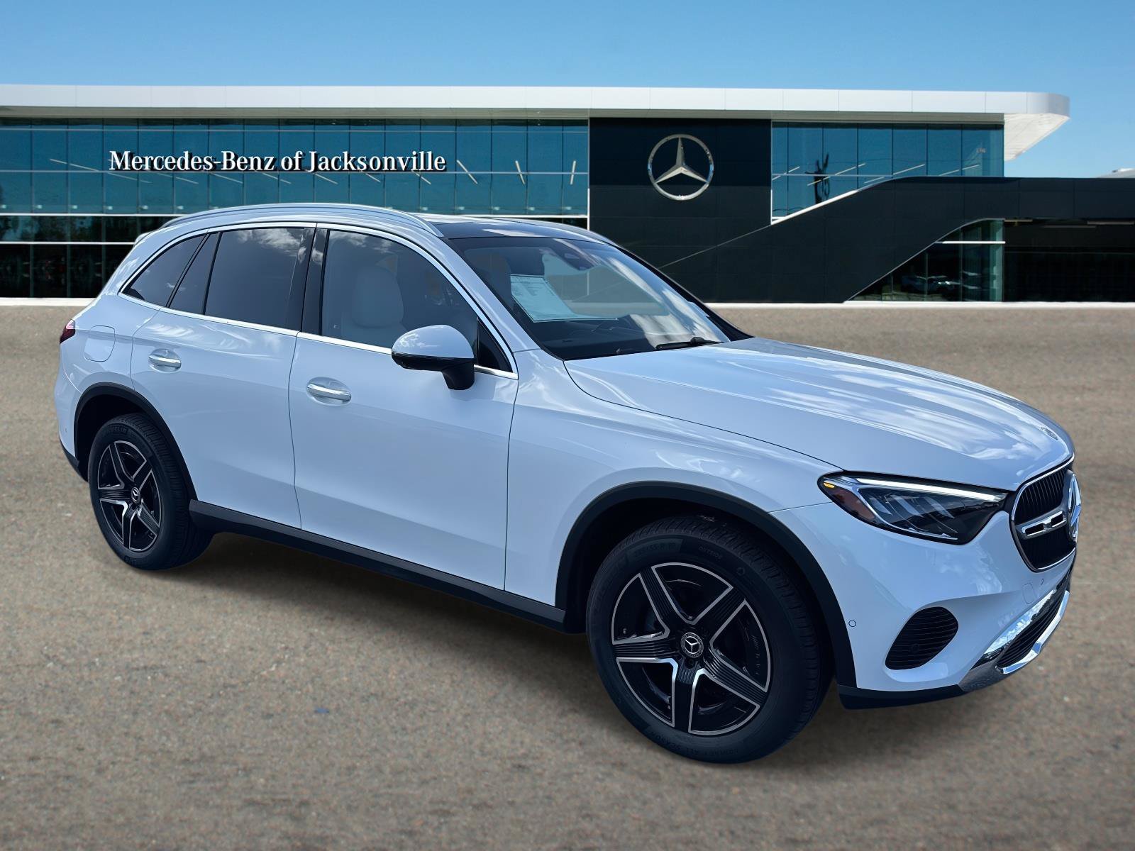 2026 Mercedes-Benz GLC