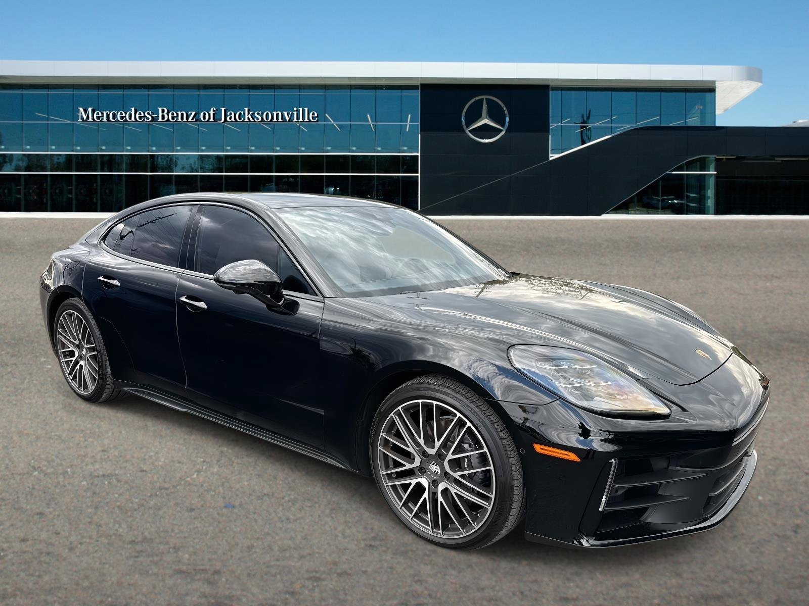 2024 Porsche Panamera Base