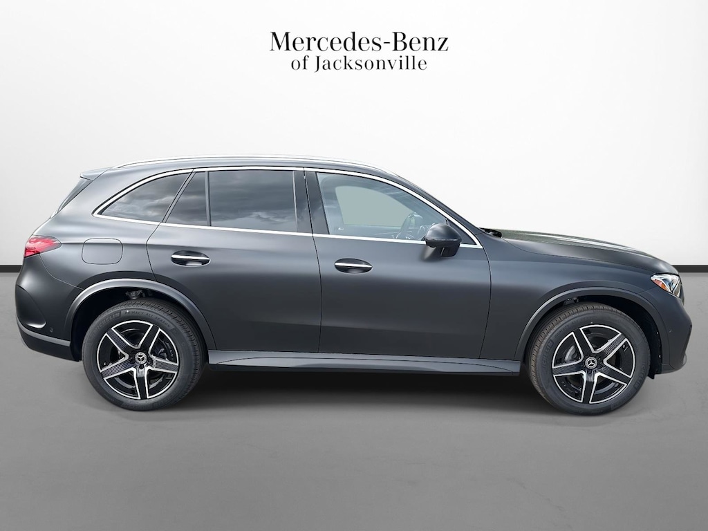 New 2026 Mercedes-Benz GLC 300 SUV