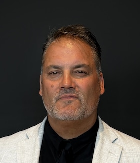 Staff member Dean Gardiner from ID_aa2fe8d34a9e