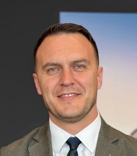 Staff member Gino Halilaj from ID_7f0f7981de16