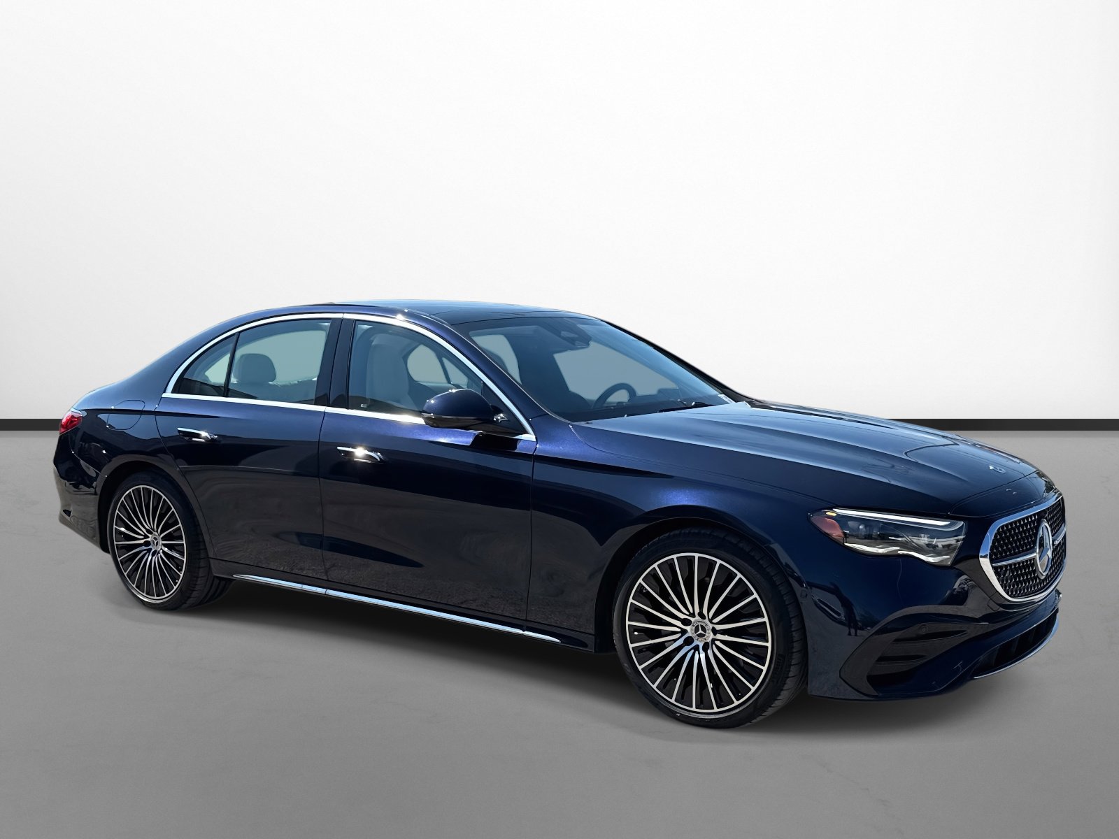 2025 Mercedes-Benz E-Class E350's photo