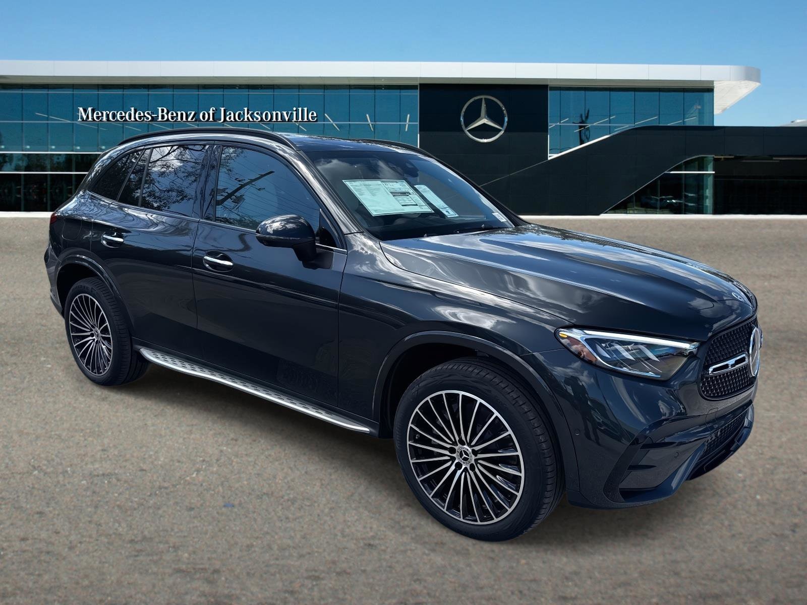 2026 Mercedes-Benz GLC