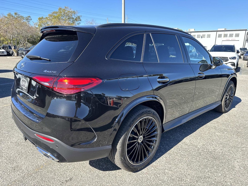 New 2026 Mercedes-Benz GLC 300 4MATIC SUV