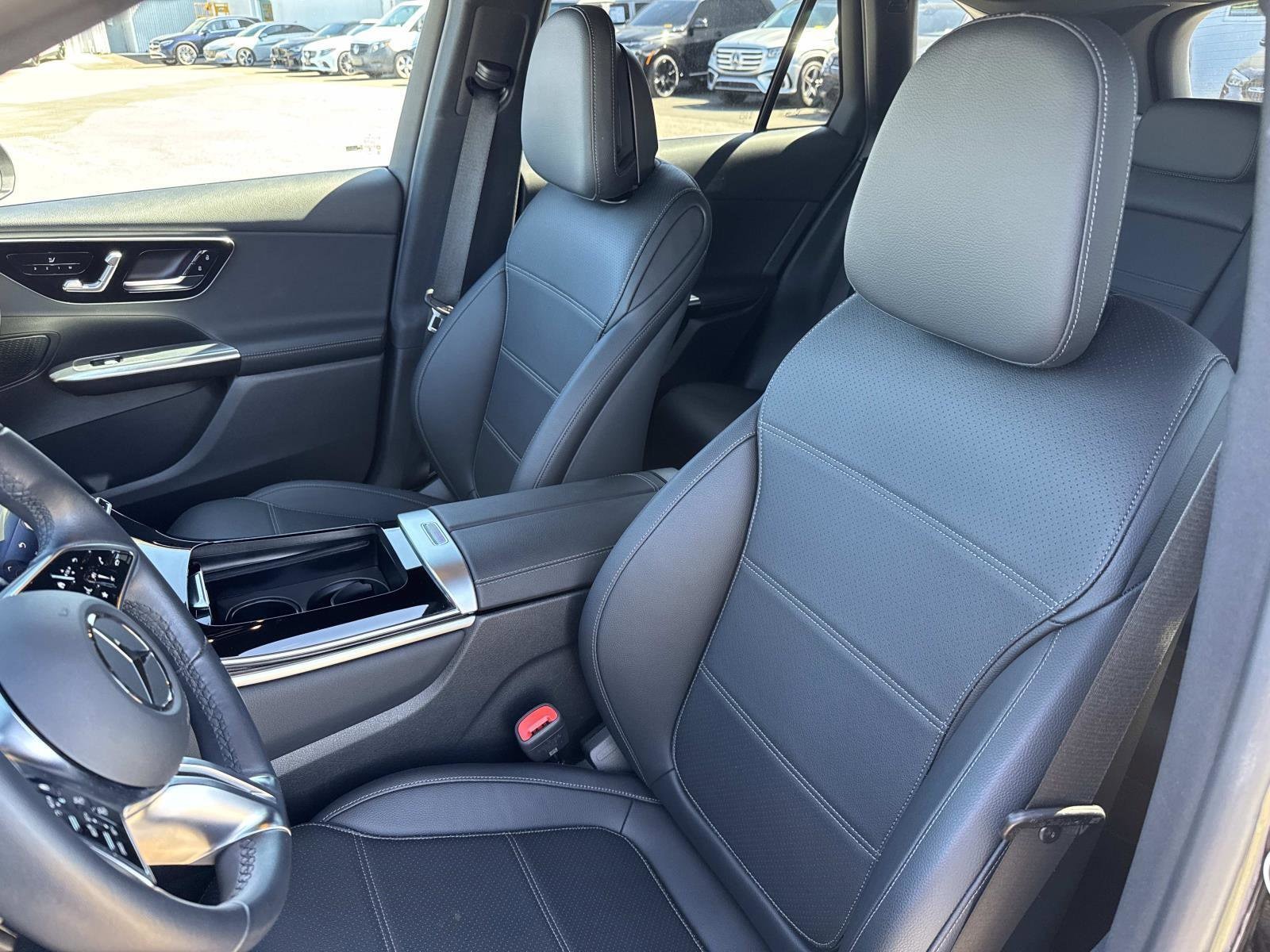 2025 Mercedes-Benz GLC Base - Photo 21