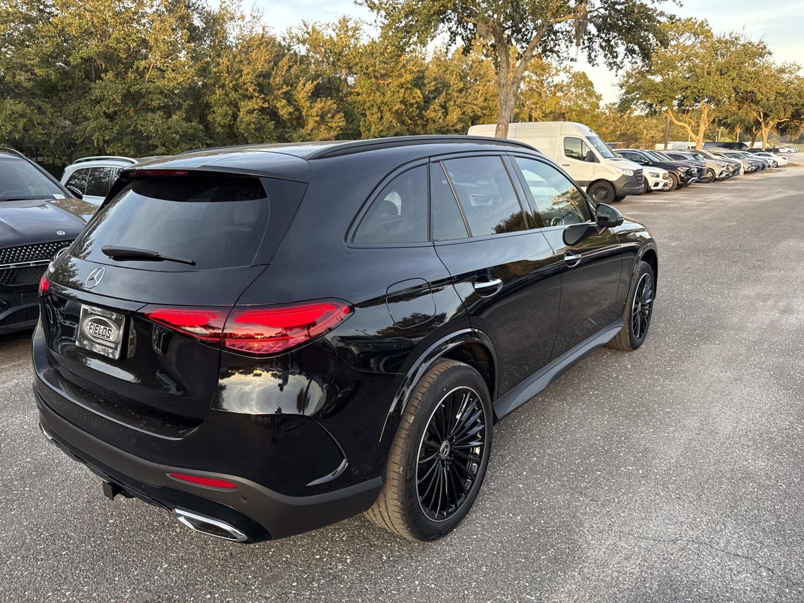 2026 Mercedes Benz GLC 300 photo 3