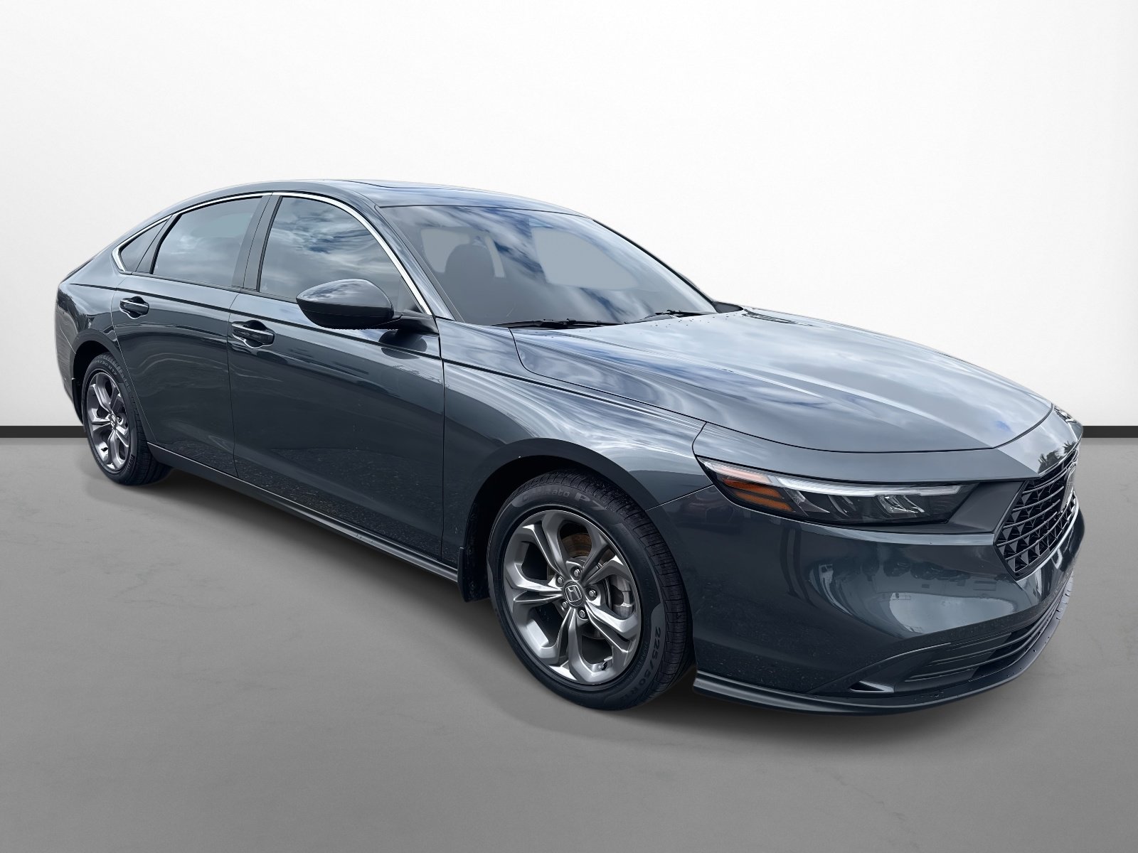 2024 Honda Accord EX's photo