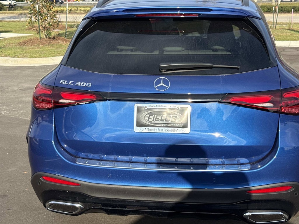New 2026 Mercedes-Benz GLC 300 SUV