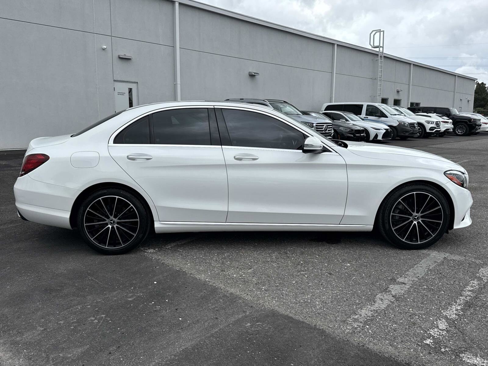 2021 Mercedes Benz C 300 Sedan photo 2