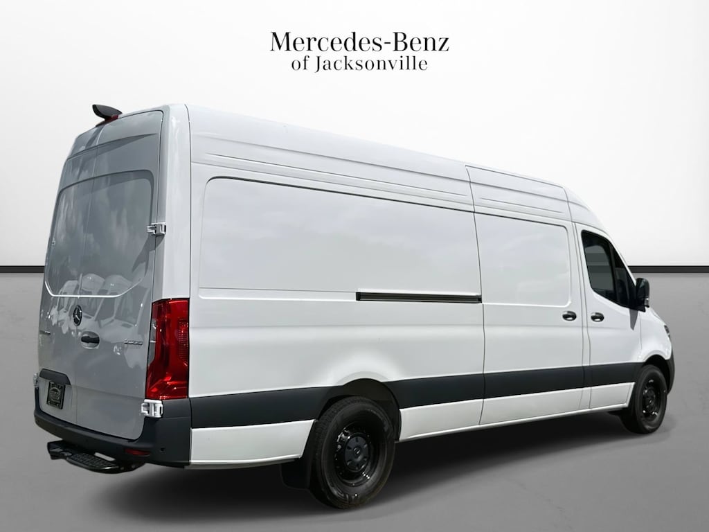 New 2026 Mercedes-Benz Sprinter 2500 High Roof 4-Cyl Diesel
