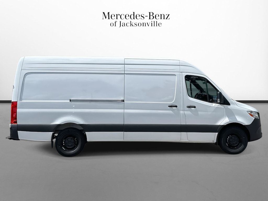 New 2026 Mercedes-Benz Sprinter 2500 High Roof 4-Cyl Diesel