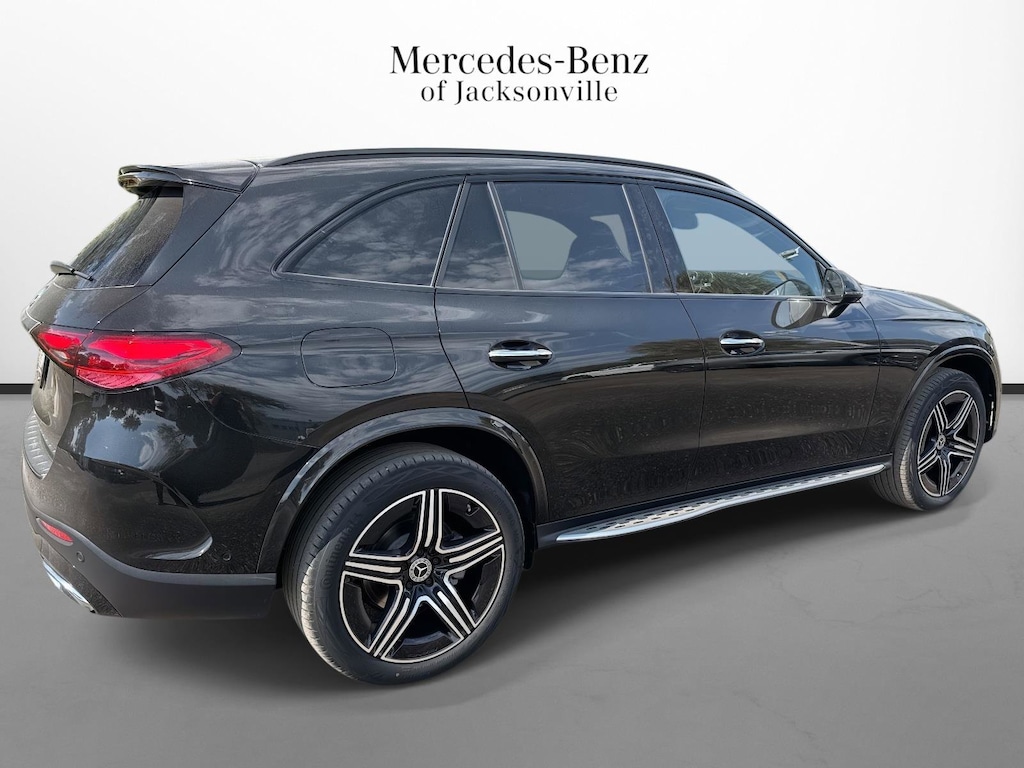 New 2026 Mercedes-Benz GLC 300 SUV