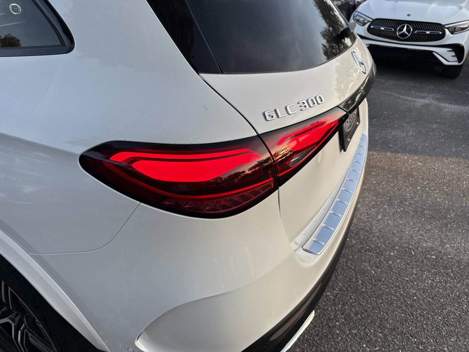 2026 Mercedes-Benz GLC Base - Photo 10